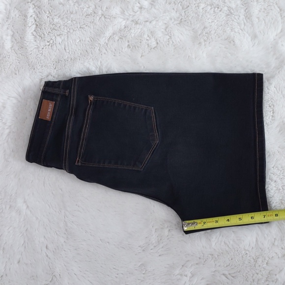 Judy Blue Los Angeles High Rise Mid Thigh, Size 1XL - Picture 16 of 17